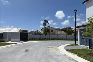 12426 SW 248th St, Unincorporated Dade County, FL 33032 - Photo 4