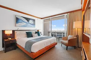 6801 Collins Ave, Miami Beach, FL 33141 - Photo 10