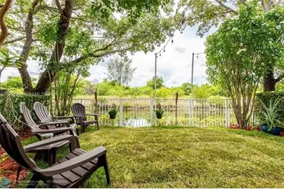 5754 NW 127th Ter, Coral Springs, FL 33076 - Photo 10