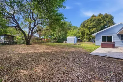 210 E Sugarland Cir, Clewiston, FL 33440 - Photo 42