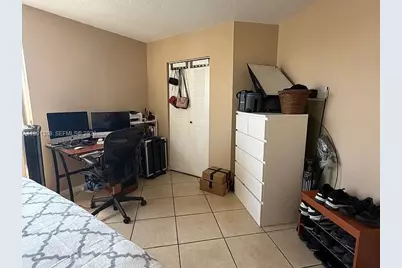 9715 Fontainebleau Blvd #E213, Miami, FL 33172 - Photo 8