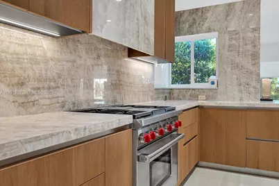 1277 Biscaya Dr, Surfside, FL 33154 - Photo 18