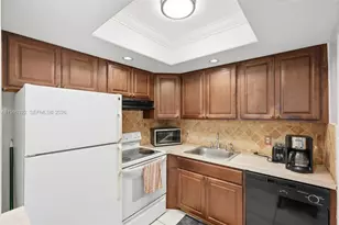 181 Newport K, Deerfield Beach, FL 33442 - Photo 1