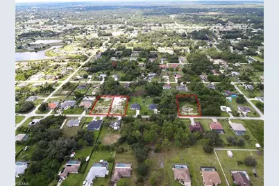 607 Columbus Ave, Lehigh Acres, FL 33972 - Photo 4