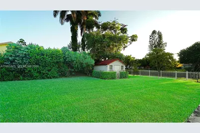 9220 SW 103rd Ave, Miami, FL 33176 - Photo 26