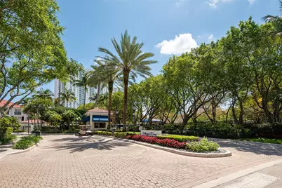 3165 NE 184th St #6204, Aventura, FL 33160 - Photo 40