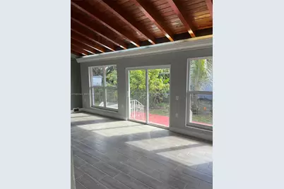 1386 NW 38th St #1, Miami, FL 33142 - Photo 2