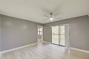 851 NE 209th Terrace, Miami, FL 33179 - Photo 4