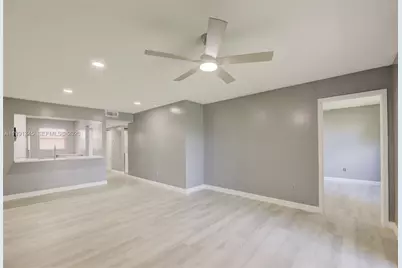 851 NE 209th Ter #203-23, Miami, FL 33179 - Photo 6