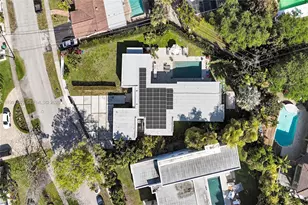 2120 NE 197th Terrace, Miami, FL 33179 - Photo 4