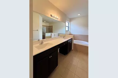 422 SE 34th Ter #422, Homestead, FL 33033 - Photo 52