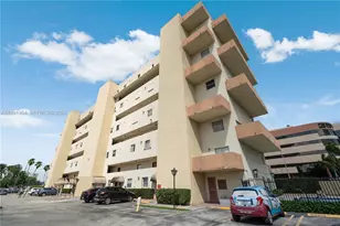 300 NW 42nd Ave, Miami, FL 33126 - Photo 24