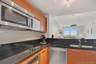 253 NE 2nd St #2209, Miami, FL 33132 - Photo 4
