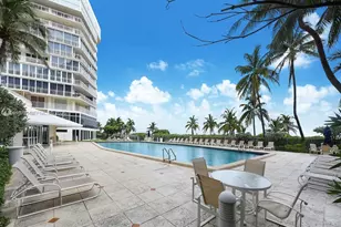 600 Grapetree Dr, Key Biscayne, FL 33149 - Photo 2