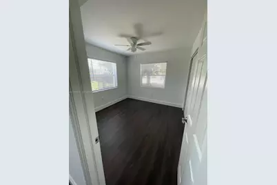 1864 NW 24th St #4, Miami, FL 33142 - Photo 6