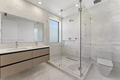 2840 SW 32nd Ct, Miami, FL 33133 - Photo 20