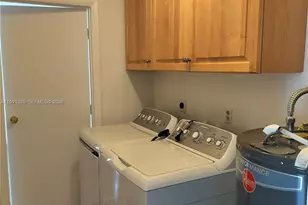 1223 Cherokee St, Jupiter, FL 33458 - Photo 6