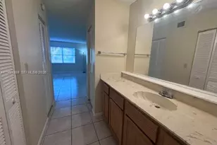 6361 N Falls Cir Dr, Lauderhill, FL 33319 - Photo 10