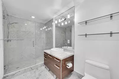 253 NE 2nd St #2307, Miami, FL 33132 - Photo 10