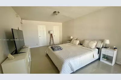 2017 Ocean Dr #405W, Hallandale Beach, FL 33009 - Photo 8