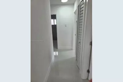 1781 NW 49th St, Miami, FL 33142 - Photo 10