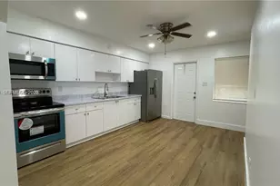 604 Glenn Pkwy, Hollywood, FL 33021 - Photo 2