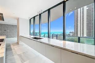 19575 Collins Ave, Sunny Isles Beach, FL 33160 - Photo 26