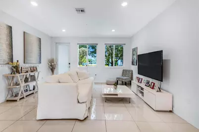 6416 NW 102nd Ct #118, Doral, FL 33178 - Photo 6