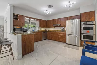 2901 NW 10th Ave, Wilton Manors, FL 33311 - Photo 6