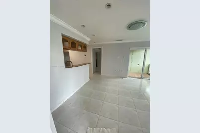 17500 NW 67th Pl #F-4, Hialeah, FL 33015 - Photo 6