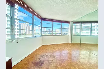 905 Brickell Bay Dr #531, Miami, FL 33131 - Photo 12