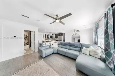 1721 SW 35th Ave, Fort Lauderdale, FL 33312 - Photo 12