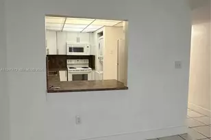 10090 NW 80th Ct, Hialeah Gardens, FL 33016 - Photo 40