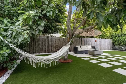 1418 Cordova St, Coral Gables, FL 33134 - Photo 16