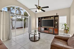 922 Opal Terrace, Weston, FL 33326 - Photo 14