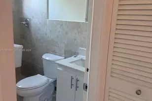 160 NE 55th St, Miami, FL 33137 - Photo 8