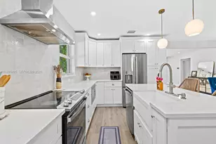 1203 Lincoln St, Hollywood, FL 33019 - Photo 8