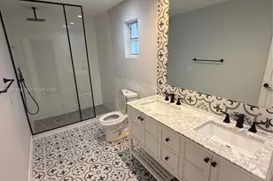 430 NW 60th Ave, Miami, FL 33126 - Photo 12