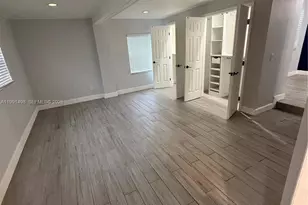 430 NW 60th Ave, Miami, FL 33126 - Photo 10