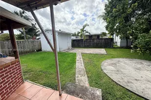 430 NW 60th Ave, Miami, FL 33126 - Photo 18