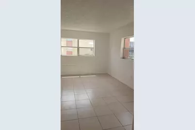 3610 NW 21st St #313, Lauderdale Lakes, FL 33311 - Photo 2