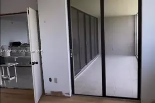 [Address not provided], Miami, FL 33181 - Photo 8