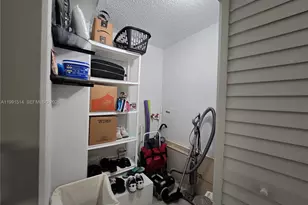 17890 W Dixie Hwy, North Miami Beach, FL 33160 - Photo 38