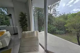 17890 W Dixie Hwy, North Miami Beach, FL 33160 - Photo 18