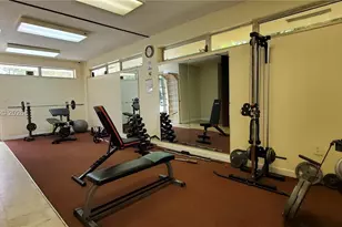 17890 W Dixie Hwy, North Miami Beach, FL 33160 - Photo 86