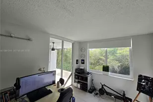 17890 W Dixie Hwy, North Miami Beach, FL 33160 - Photo 42