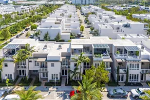 10502 NW 66th St, Doral, FL 33178 - Photo 40