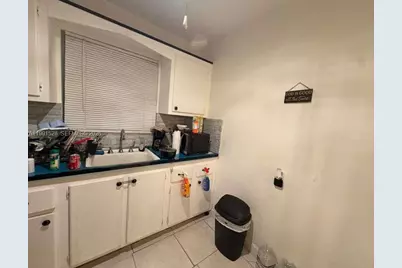 18707 NE 2nd Ave #919, Miami, FL 33179 - Photo 4
