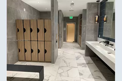 90 SW 3rd St #3610, Miami, FL 33130 - Photo 32