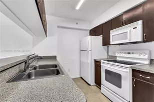 470 S Park Rd, Hollywood, FL 33021 - Photo 4